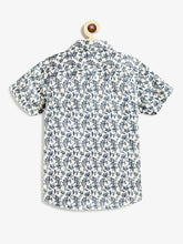 Load image into Gallery viewer, Campana Boys Yuki Short Sleeve Cotton Shirt - Tropical Print - White &amp; Blue
