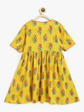 Load image into Gallery viewer, Campana Girls Nihira Flared Kurta - Floral Motif - Lime Green
