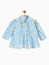 Load image into Gallery viewer, Campana Girls Aria Top with Collar - Daisies Print - Powder Blue &amp; White
