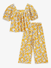 Load image into Gallery viewer, Campana Girls Mia Crop Top with Trousers Clothing Set - Flower Sketch Print - Yellow
