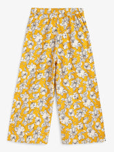Load image into Gallery viewer, Campana Girls Mia Crop Top with Trousers Clothing Set - Flower Sketch Print - Yellow
