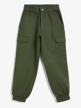 Load image into Gallery viewer, Campana Boys Travis Cotton-Lycra Cargo Joggers - Military Green
