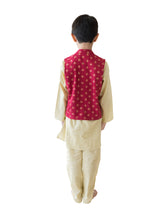 Load image into Gallery viewer, Campana Boys Kurta Pyjama &amp; Jacket Set - Gold &amp; Red
