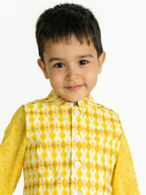 Load image into Gallery viewer, Campana Boys Nishant Kurta Set with Jacket - Geometric Print - Yellow and White
