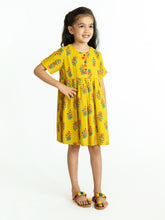 Load image into Gallery viewer, Campana Girls Zoe Dress - Floral Motif - Lime &amp; Pink
