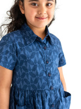 Load image into Gallery viewer, Campana Girls Emily Dress with Pockets - Abstract Print - Navy Blue
