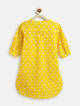 Load image into Gallery viewer, Campana Girls Urvashi Kurta - Small Flower Print - Yellow &amp; Pink
