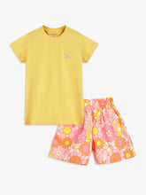 Load image into Gallery viewer, Campana Girls Luna Shorts with Top Clothing Set - Yellow &amp; Pink
