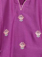 Load image into Gallery viewer, Campana Girls Bhoomi Kurta Pants Set - Embroidered Silk - Purple &amp; Pink
